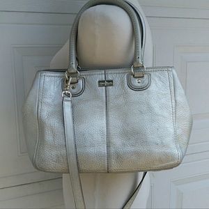 🍁Cole Haan Silver Metallic Crossbody Purse